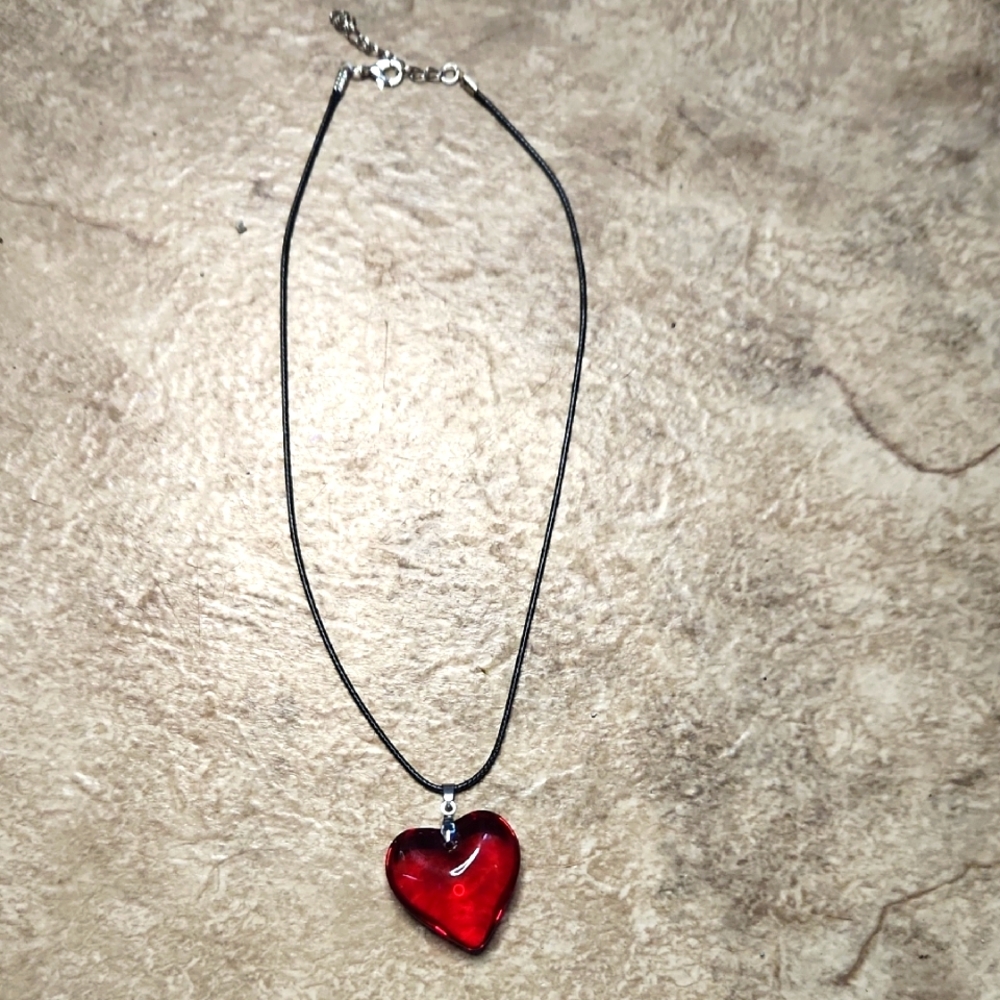 Elegant Red Heart Pendant Necklace
